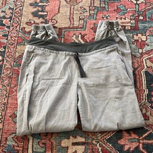 Patagonia gray lightweight joggers